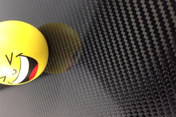 ضد آب و مدت طولانی با استفاده از 1000mm X 1000mm 3K Twill Matte Carbon Fiber Laminated Sheet در موجود است
