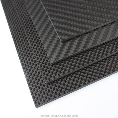 ورق های فیبر کربن با قدرت بالا 200x300mm 0.5mm 5mm 4mm 3mm صفحه فیبر کربن